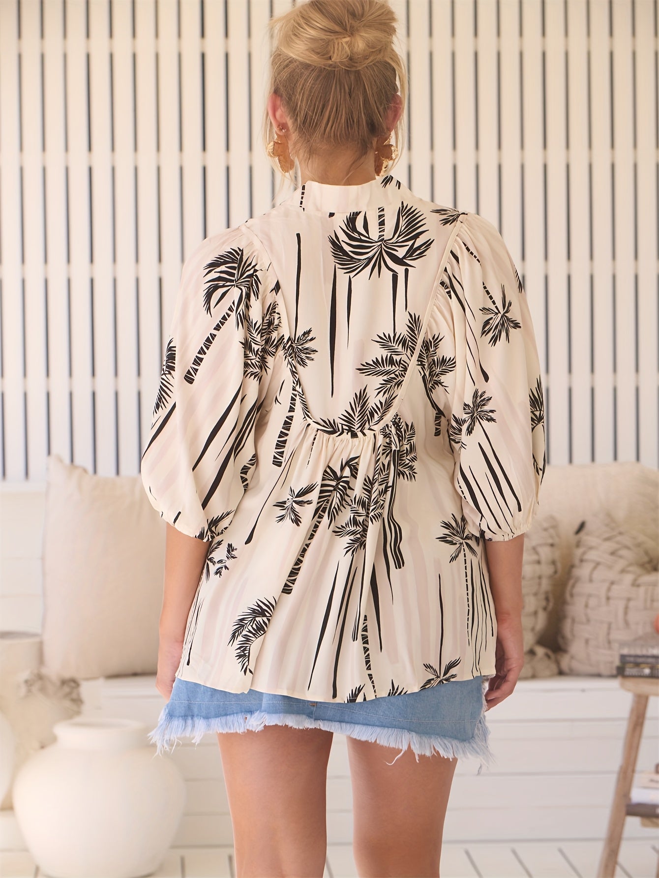 Plus Size Women's Elegant Beach Shirt Slightly Stretch Fabric Random Print Pattern Three-quarter Sleeve Beachwear Tropical Print