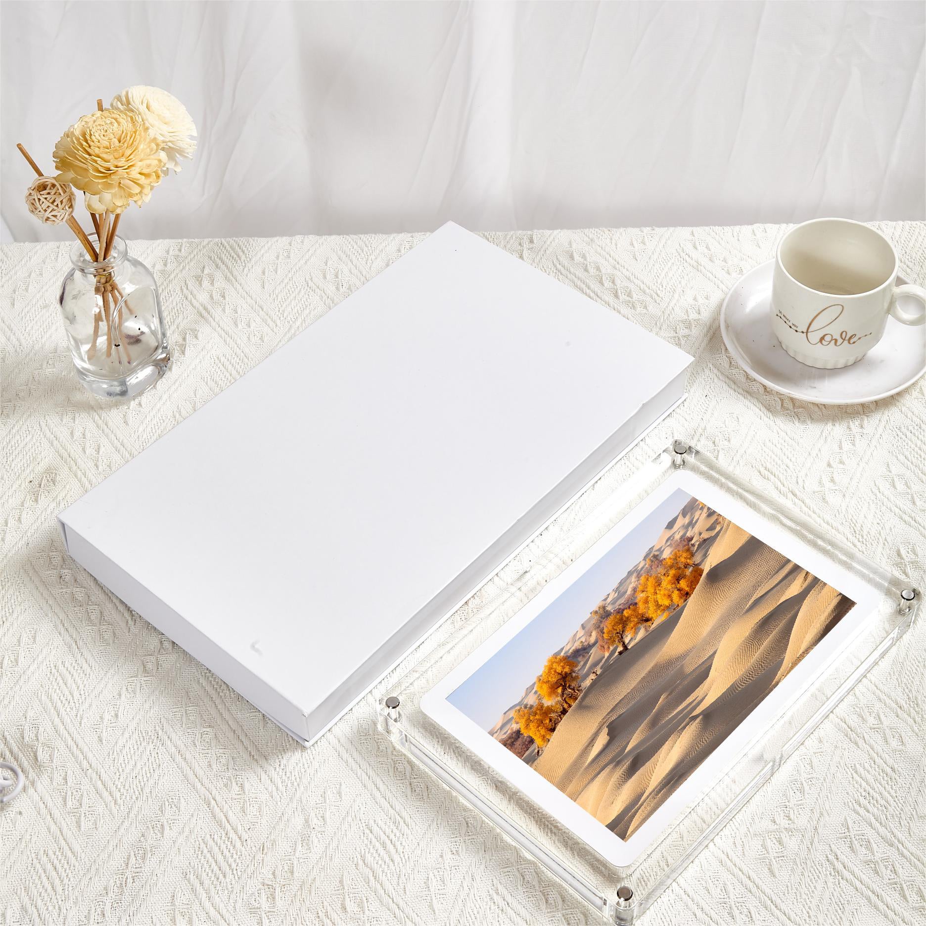 2024 hot selling 10.1-inch acrylic digital frames 8GB 2000mah with removable stander horizontal vertical play gravity version